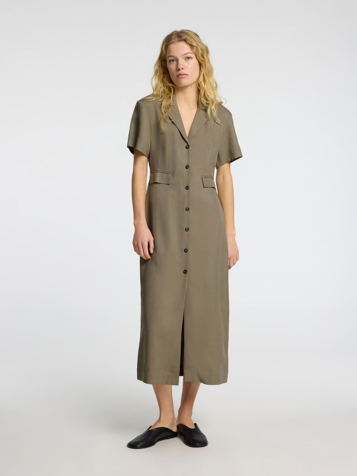 Natuk ss buttoned ankle dress