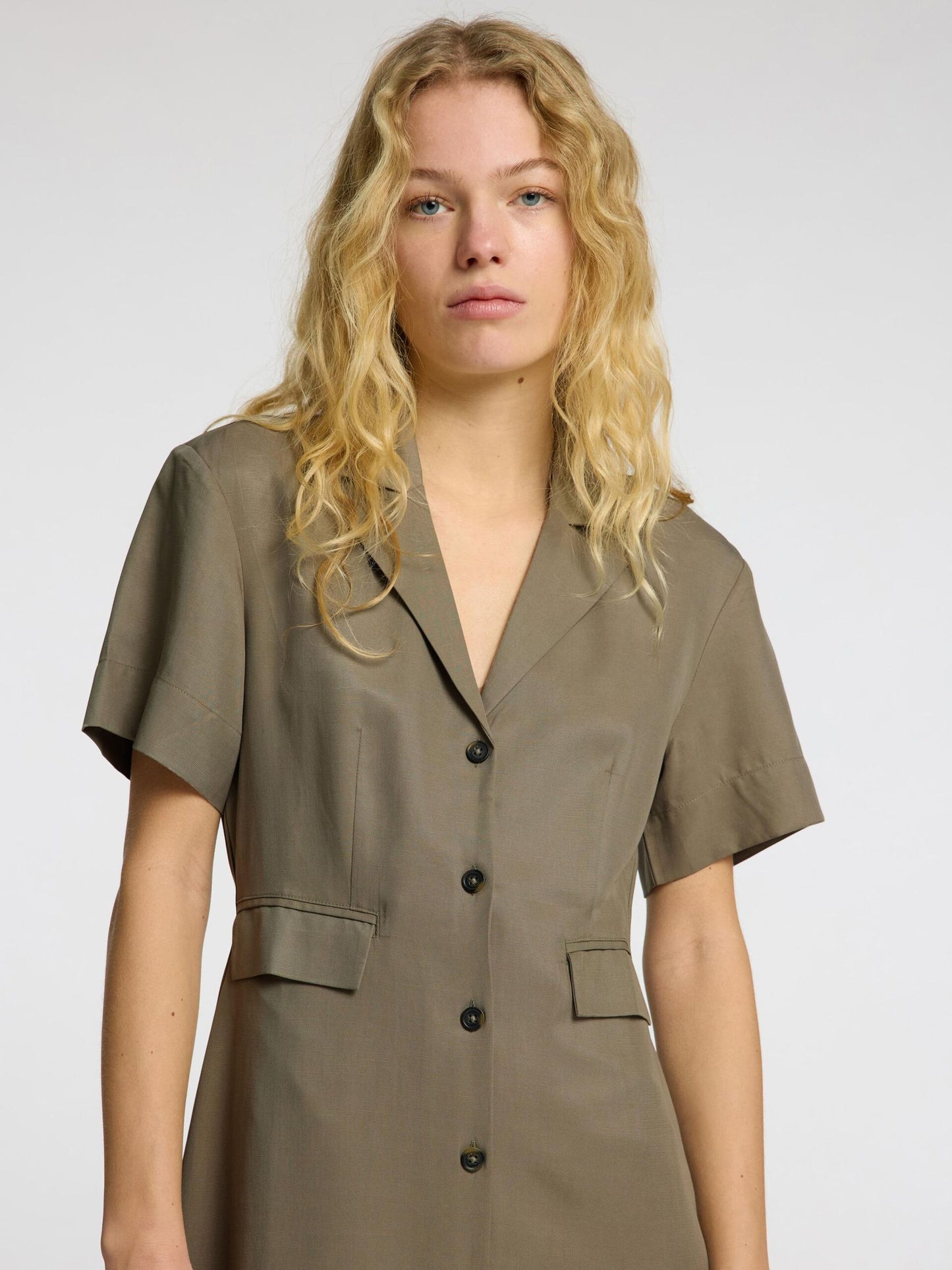 Natuk ss buttoned ankle dress