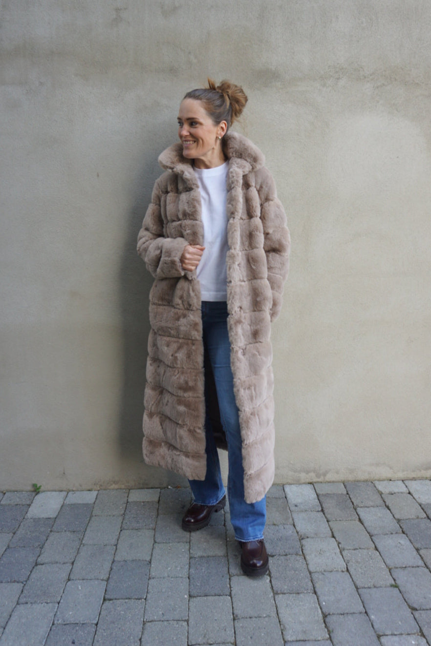 Fake Fur Jacket Long