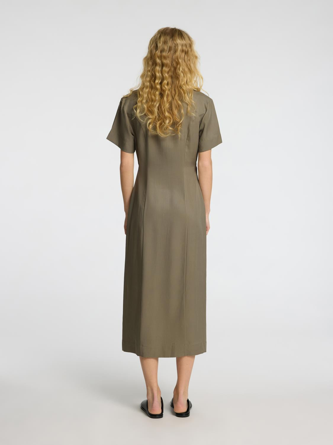Natuk ss buttoned ankle dress