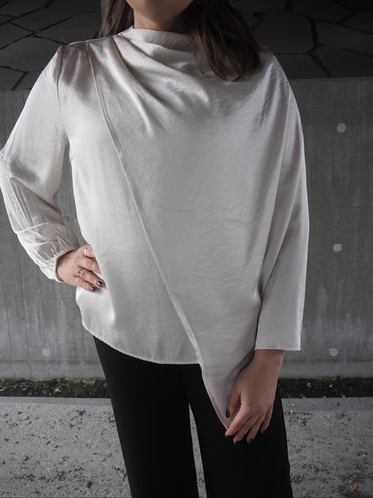 Iduncc Cape Ls Blouse