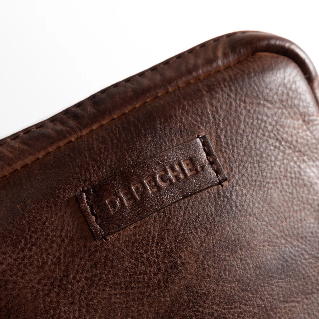 Classic mobile bag in soft leather quality