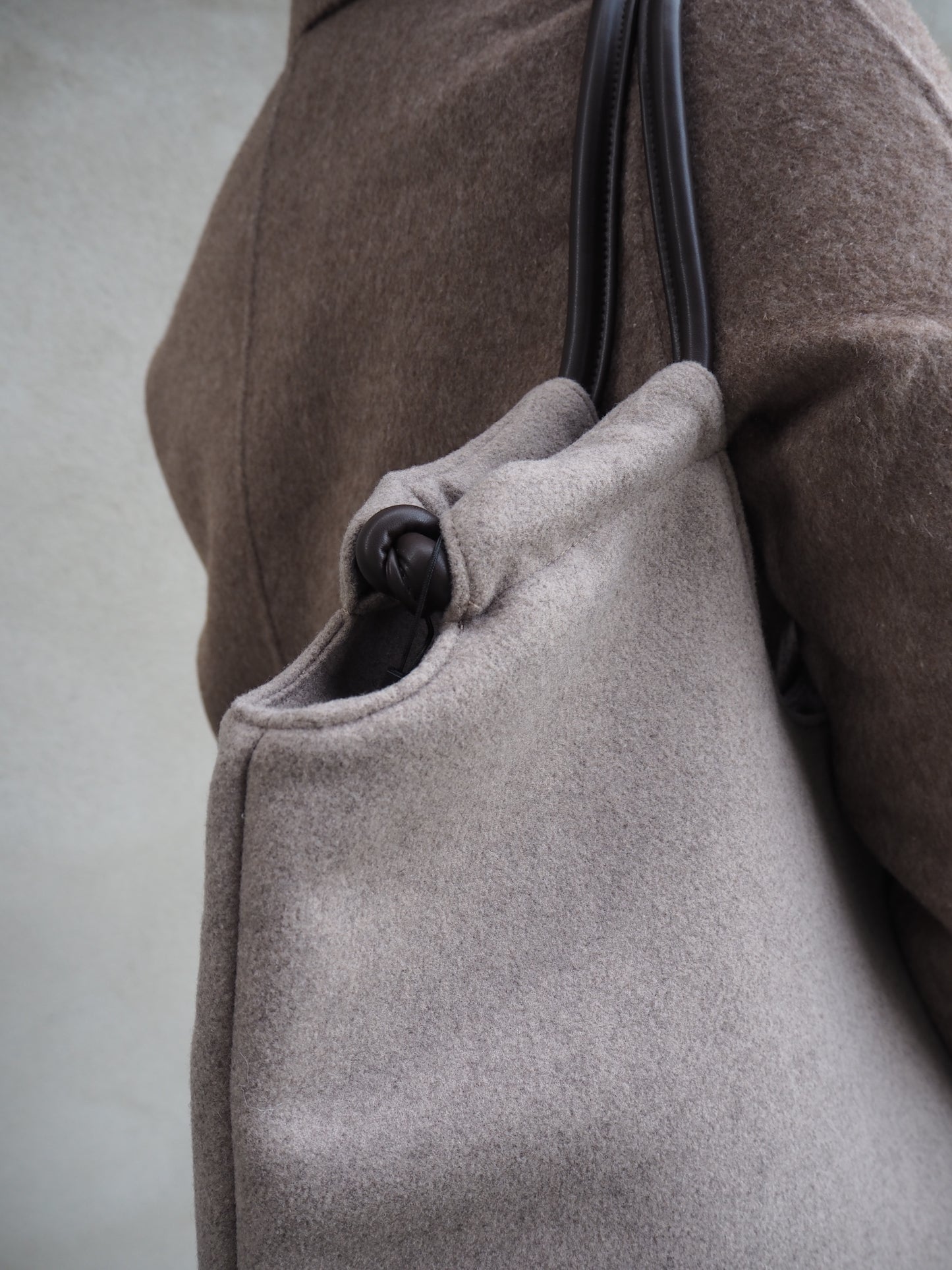 DAY WOOLEN TOTE