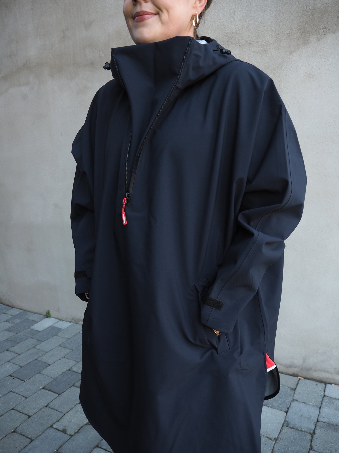 MUNK Poncho