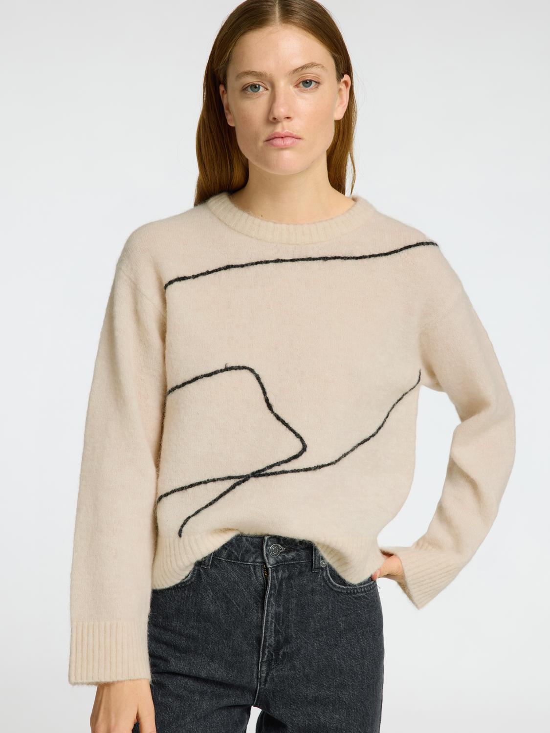 Sia Ras LS Knit Artwork O-neck