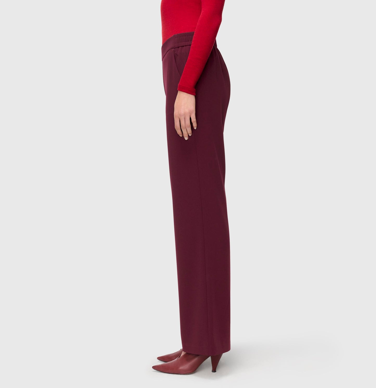 Chiara aubergine
