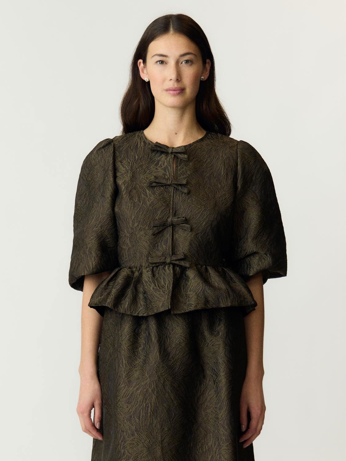 Yasleroc 3/4 Top