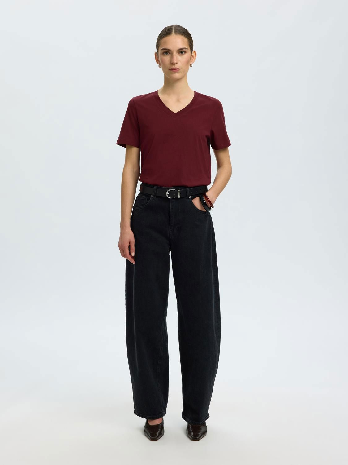 Slwessential Ss V-Neck Tee Noos