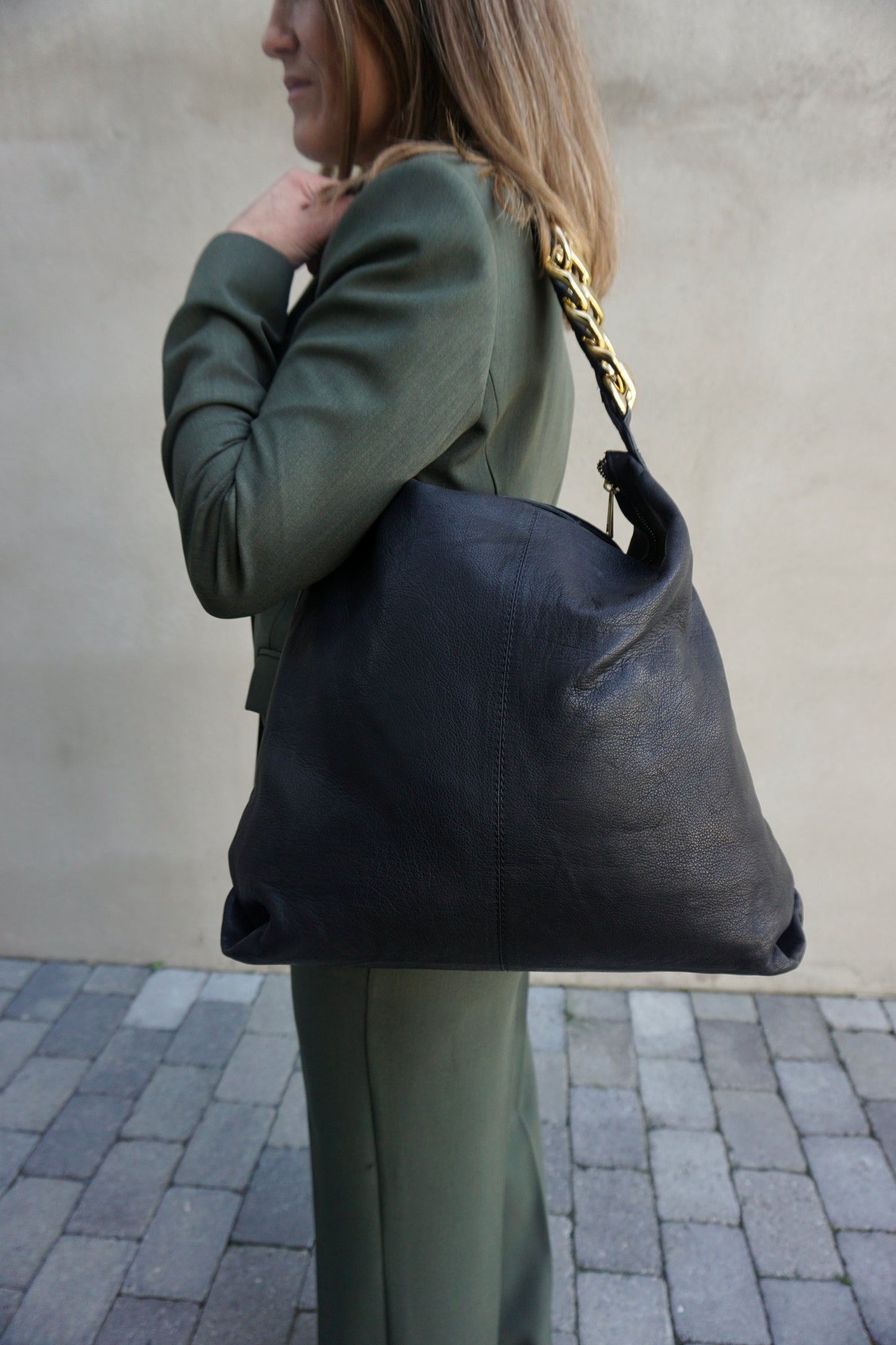 SHOPPER