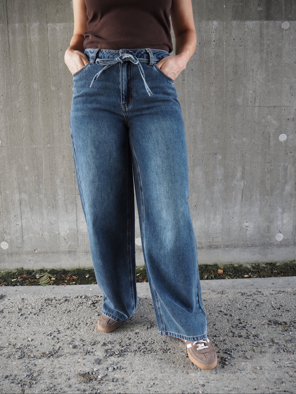 Objrosie Mw Wide Jeans Noos