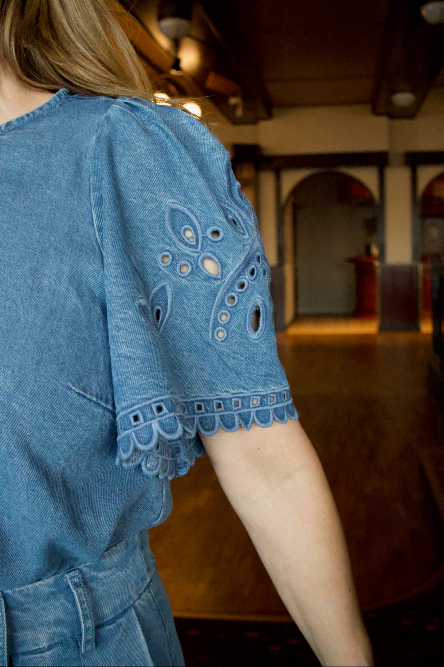 Tillycc Emb Ss Blouse