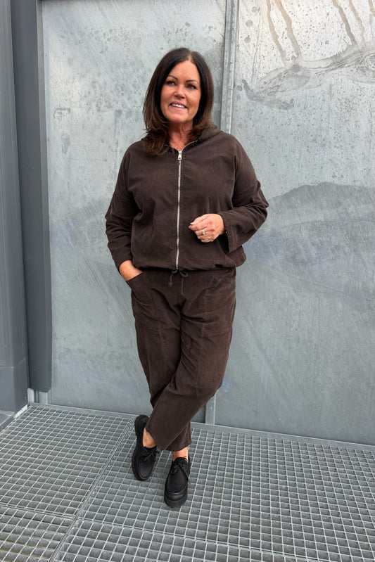 Una Cordbukse