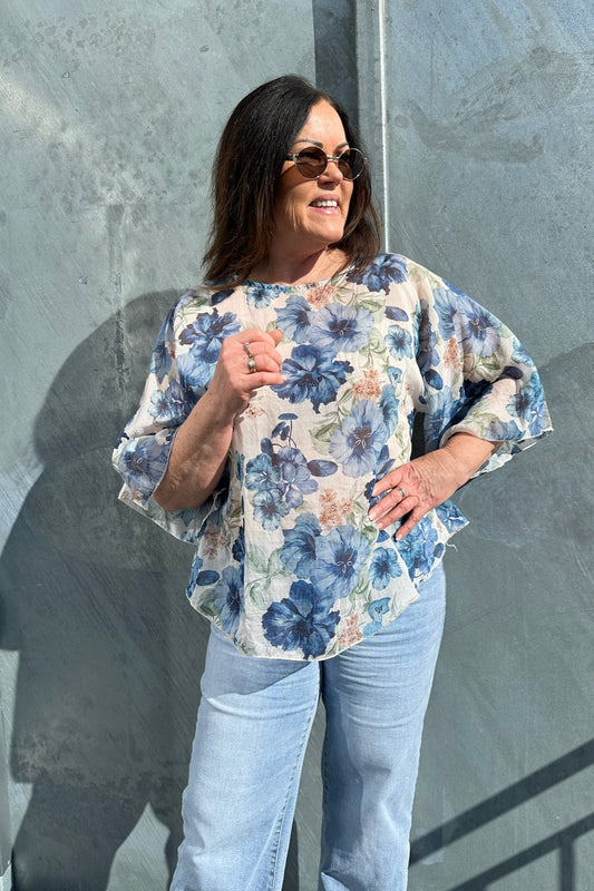 Lisa Bluse