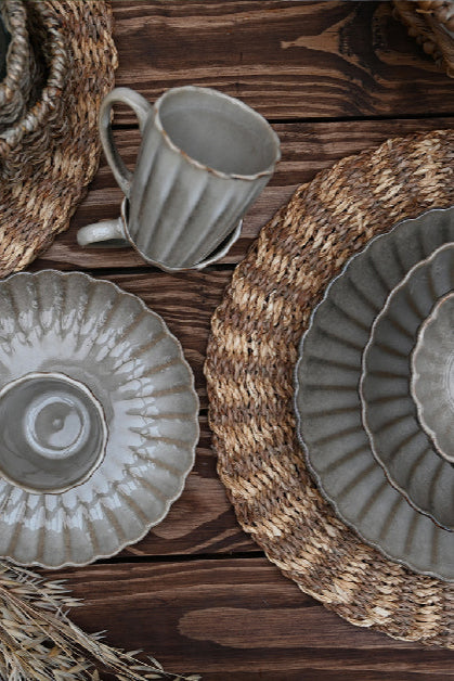 Plate Joy sand