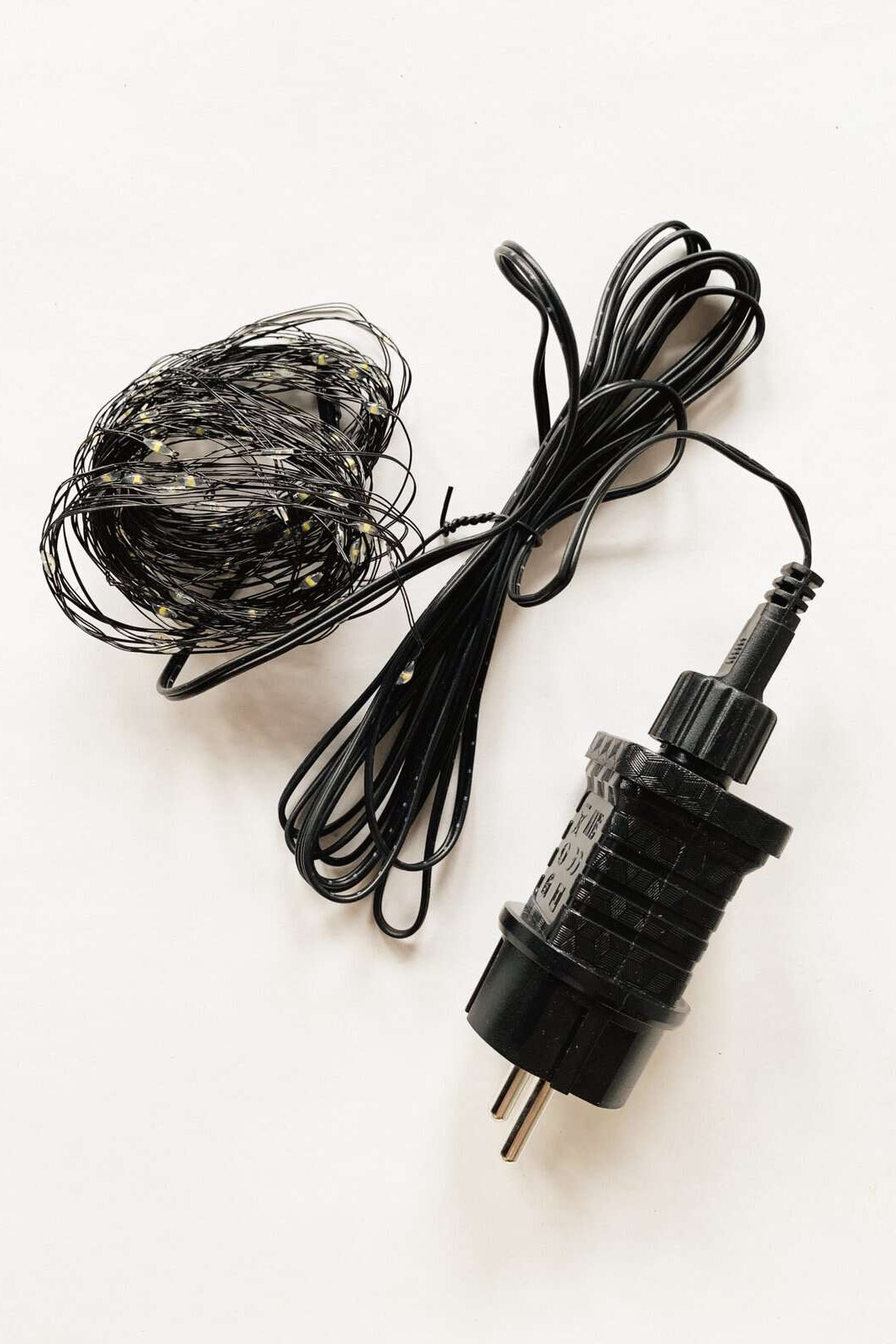 LYSKJEDE METALL 12 M SORT