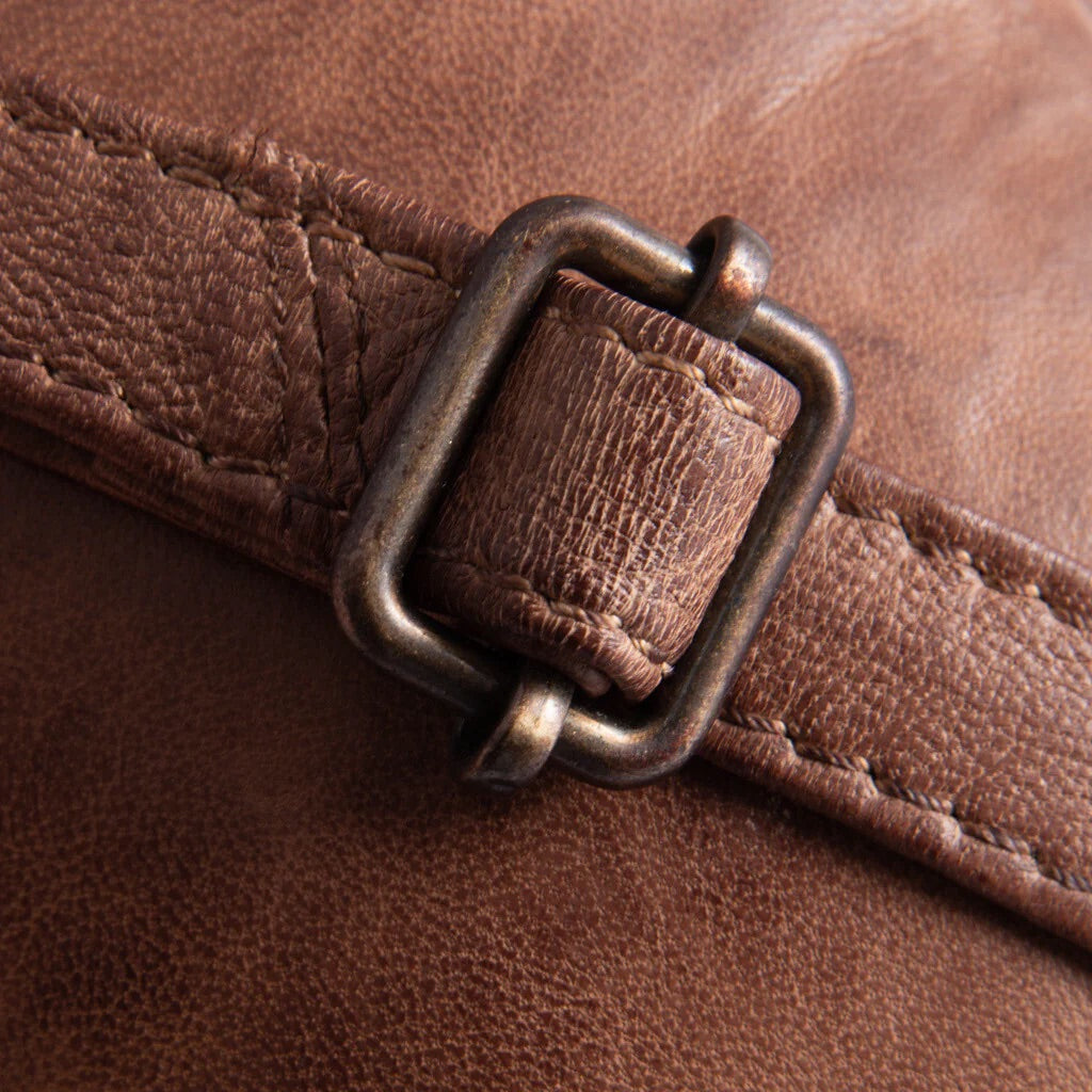 Mobile bag in soft vintage look leather