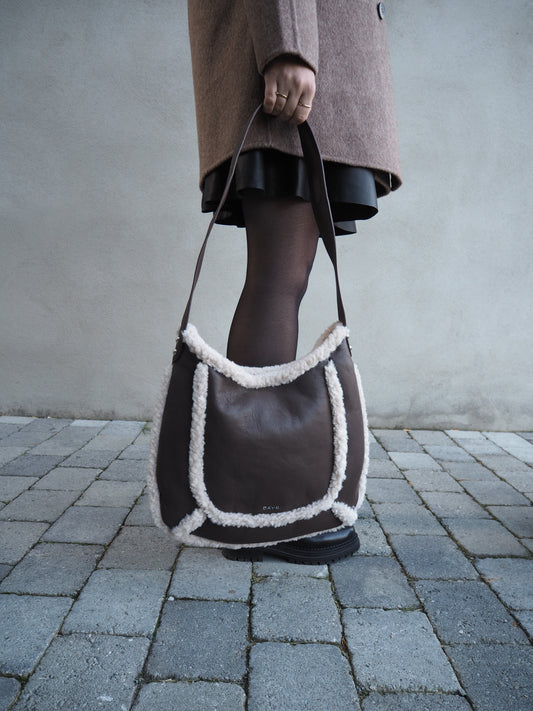 DAY Faux shearling shoulder