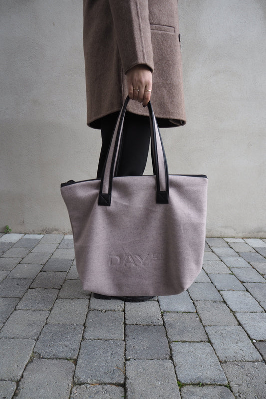 DAY WOOLEN BAG M