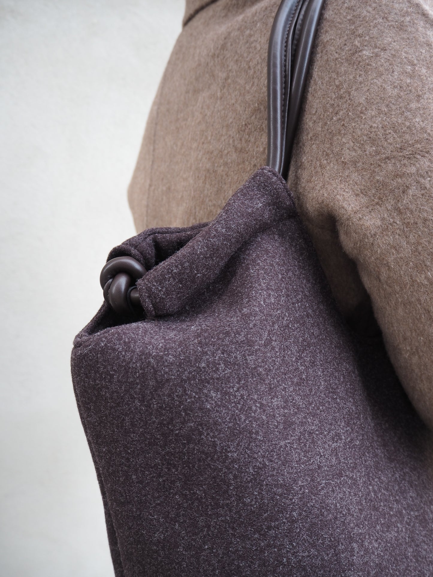 DAY WOOLEN TOTE