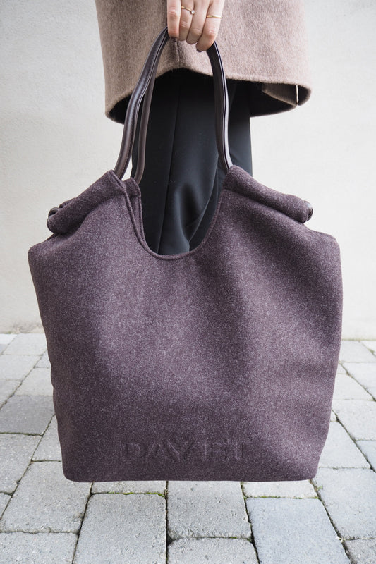 DAY WOOLEN TOTE