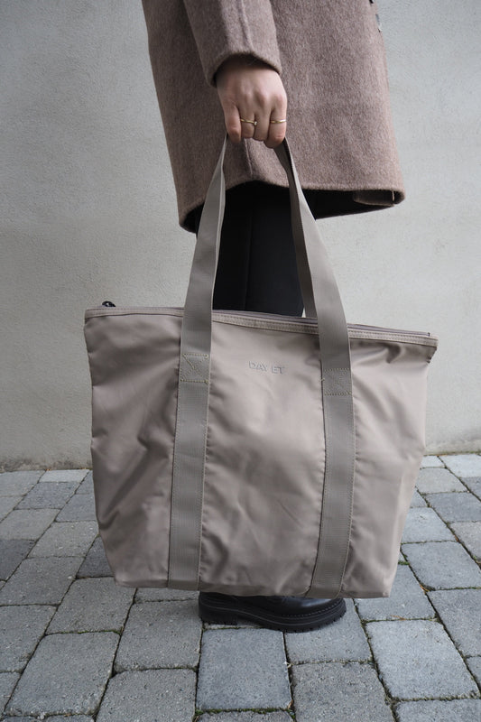 DAY RE-S TONAL BAG M