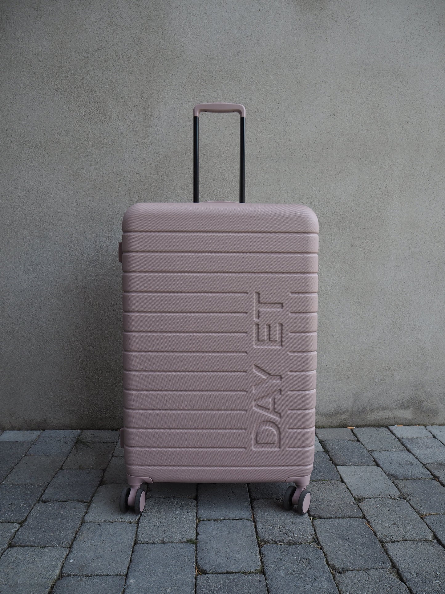 DAY TONAL 28" SUITCASE