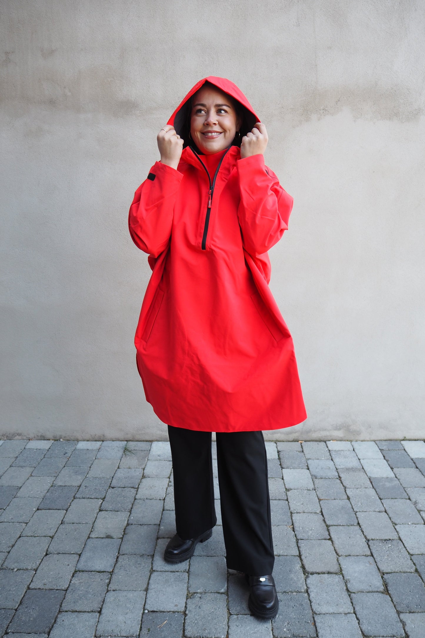 MUNK Poncho
