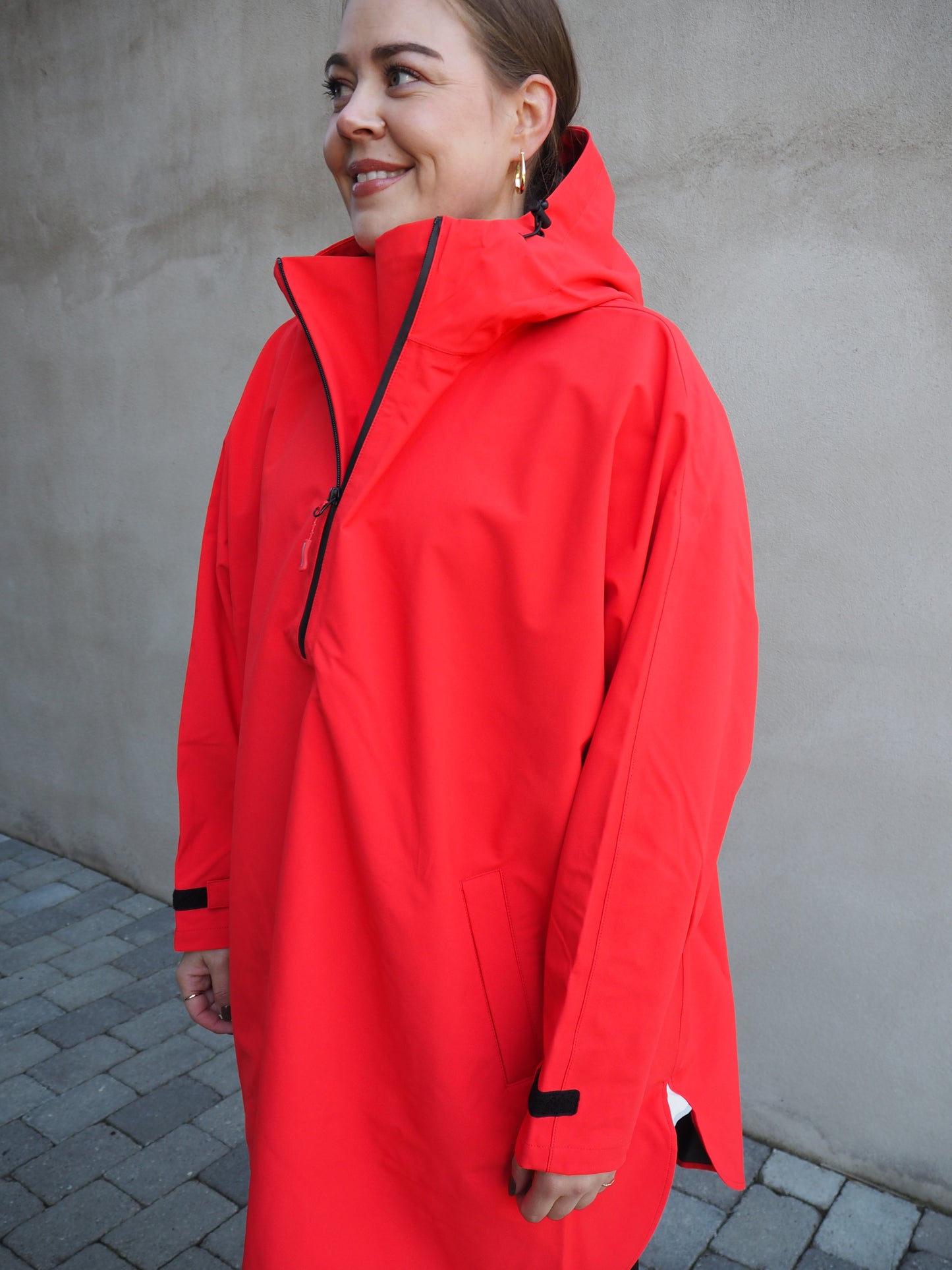 MUNK Poncho