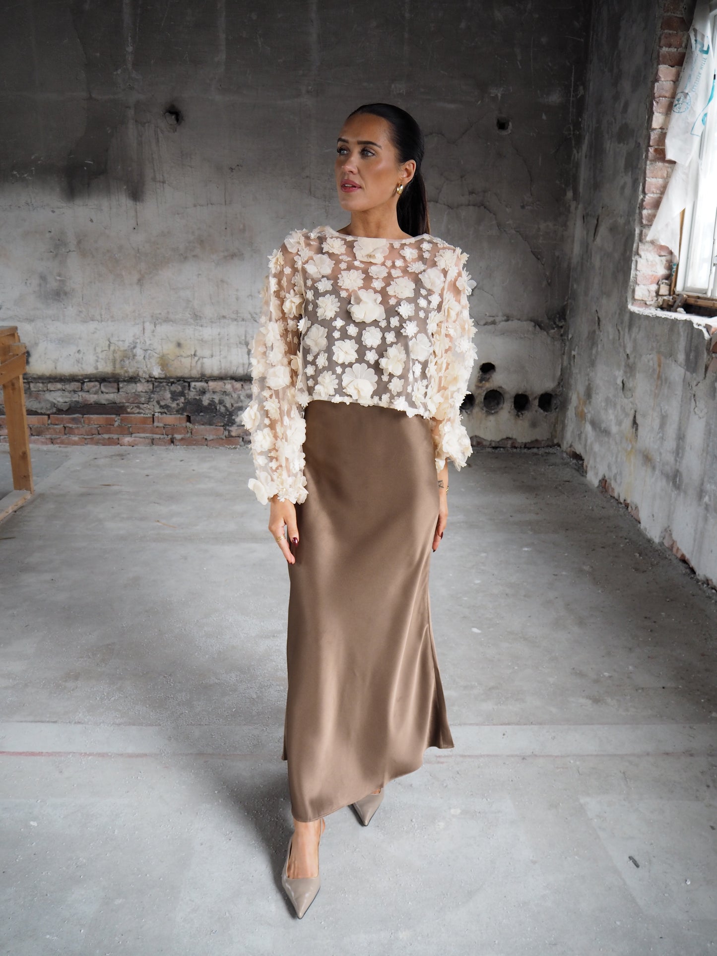 Viola dress brown