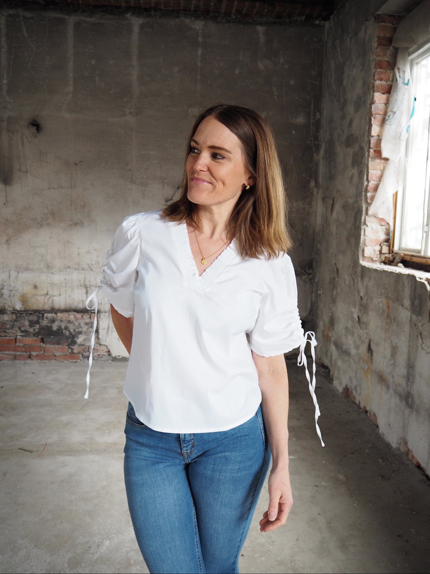 Sanna SS Puff V-Blouse