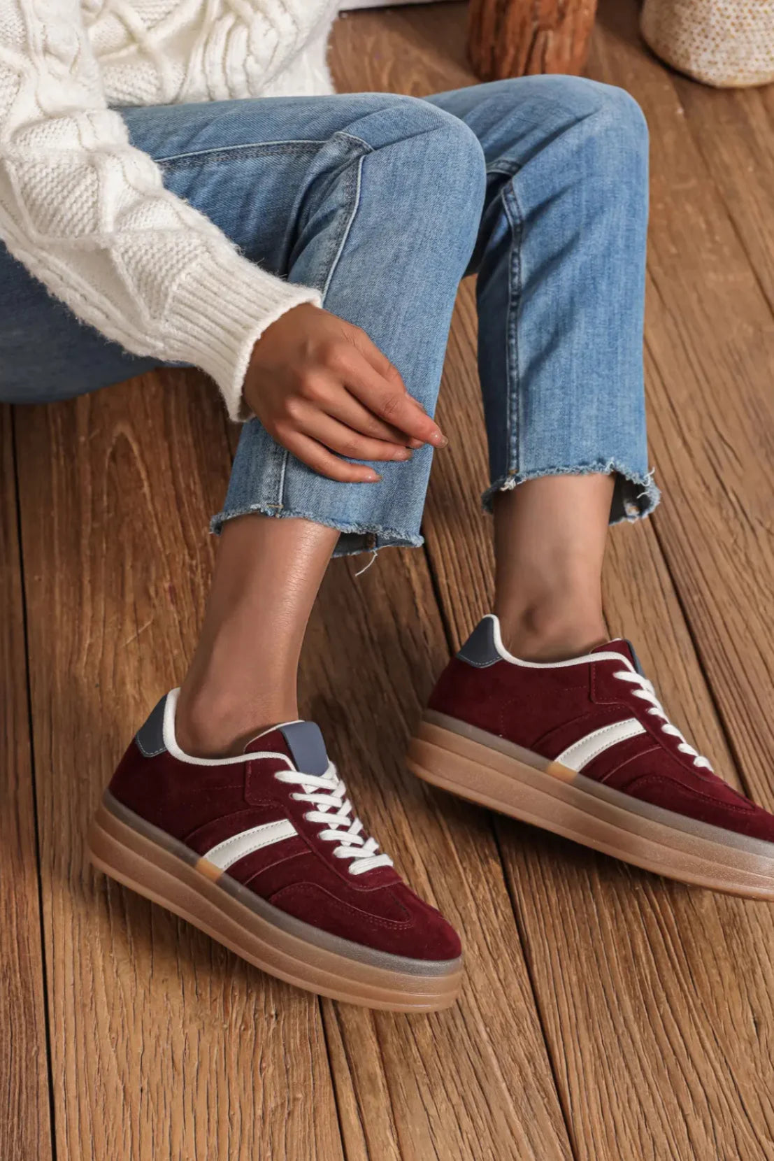 Sneakers w.Stripe