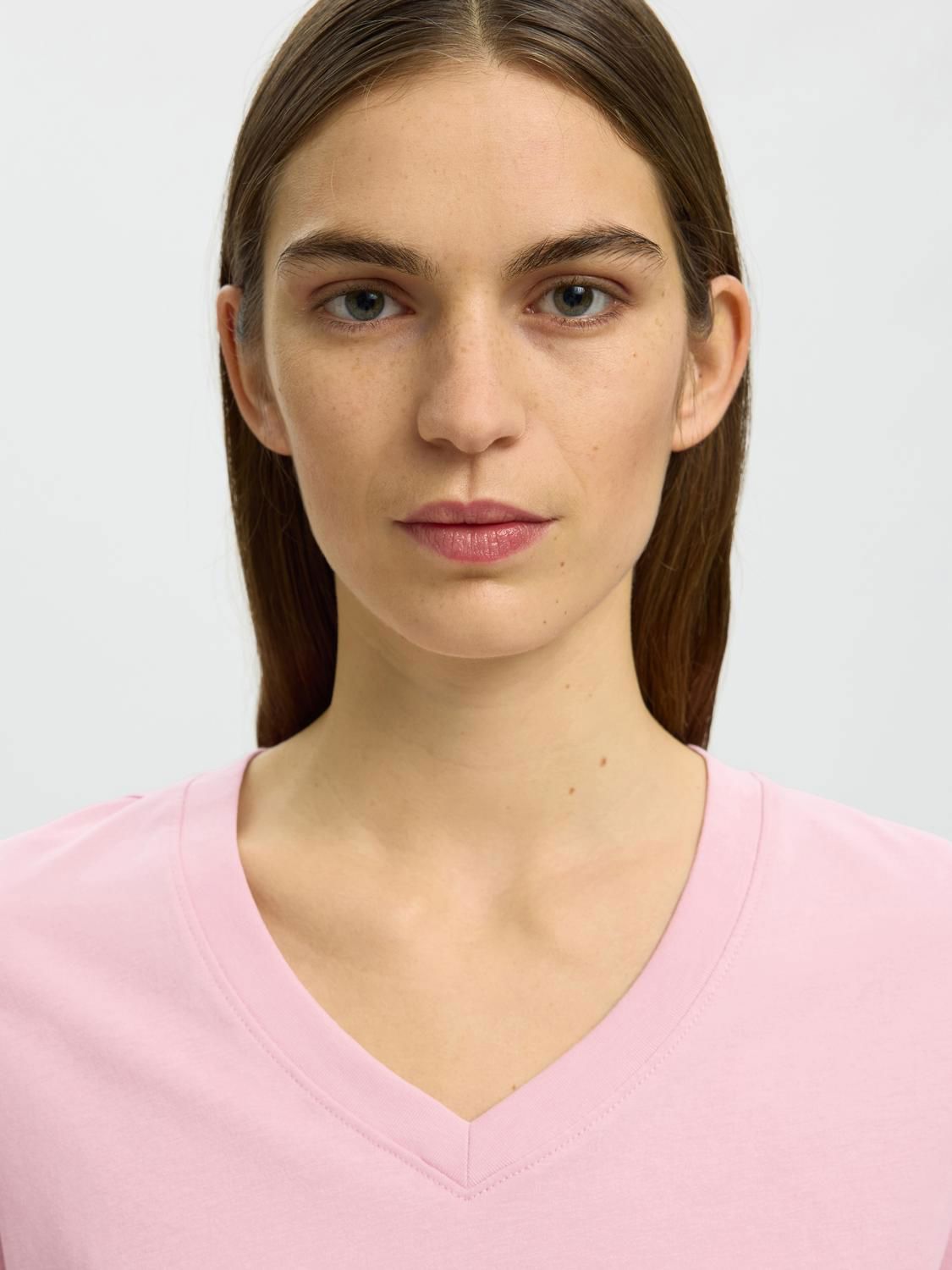 Slwessential Ss V-Neck Tee Noos