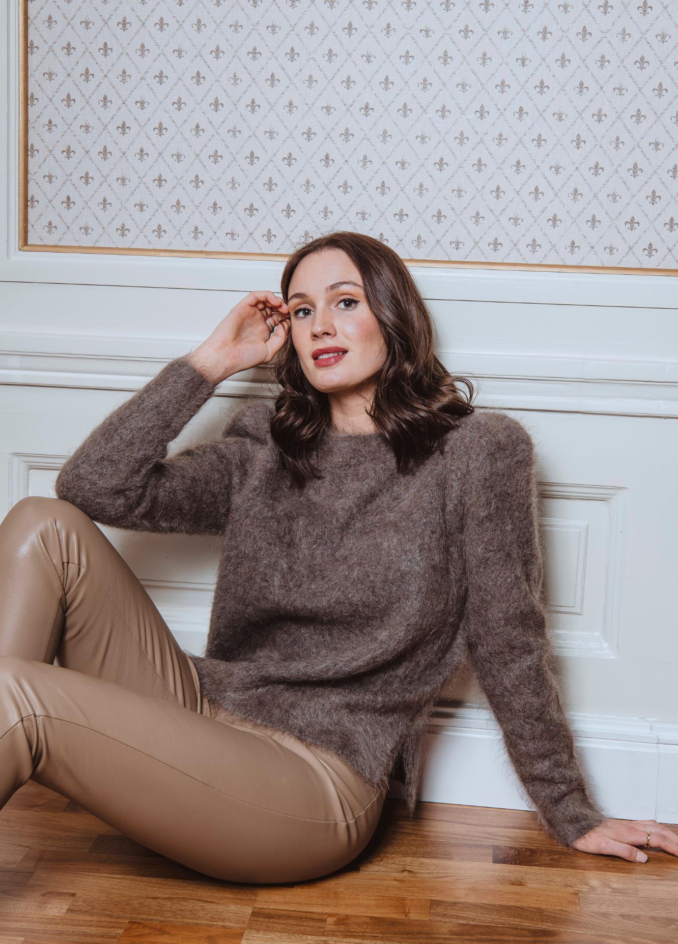 Bella mohair sweater taupe