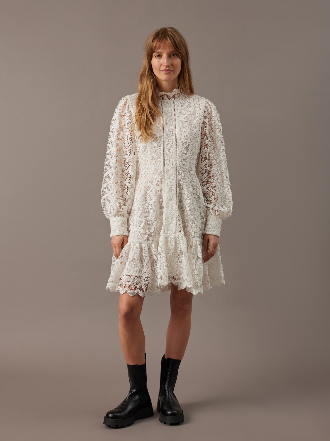 SLFSILJA LS EMBROIDERY SHORT DRESS SOLID