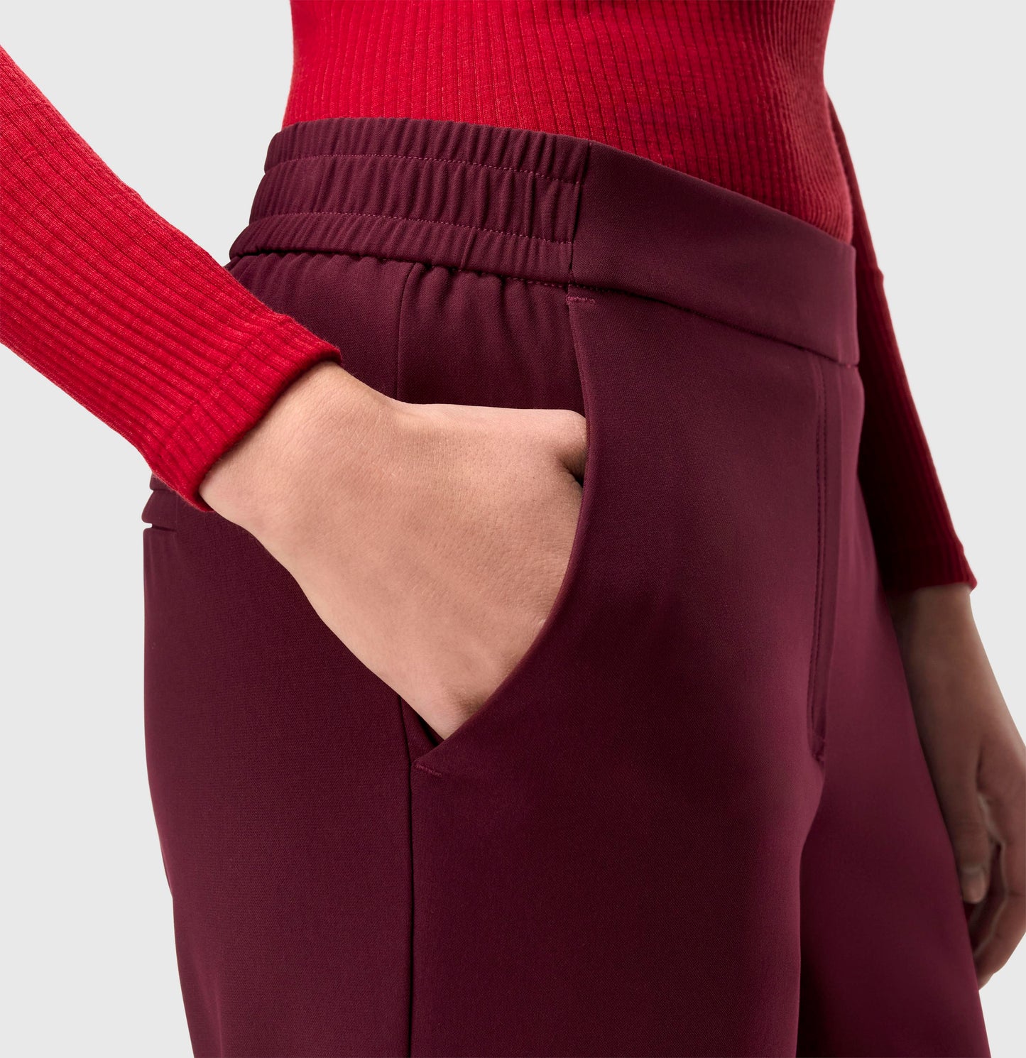 Chiara aubergine