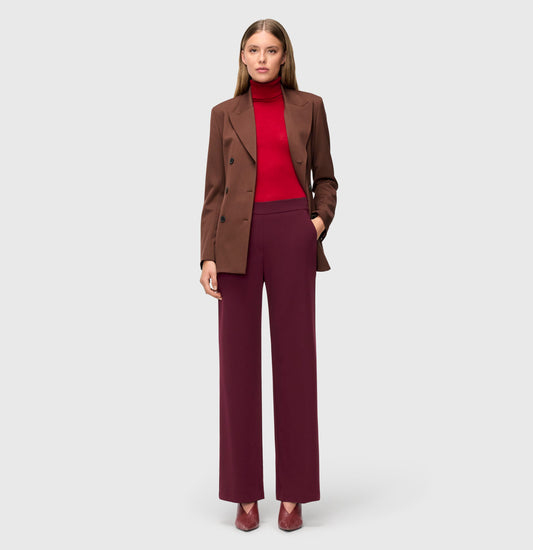 Chiara aubergine